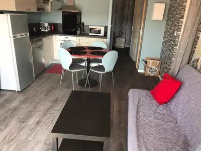 Cuisine ou kitchenette dans l'établissement Chez Mireille, au coeur du Sancy