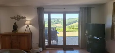 Vue générale sur la montagne ou vue sur la montagne depuis la maison de vacances