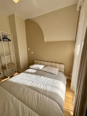 Un ou plusieurs lits dans un hébergement de l'établissement Casa Bert - Appartement pour 2 personnes - Moderne - Balcon