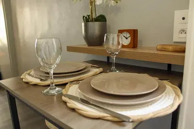 Plan de l'établissement Cozy Air-Conditioned - Central - Close to Train Station