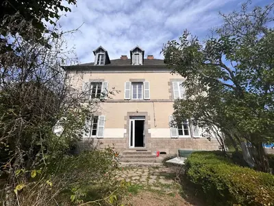 Jardin de l'établissement Grande maison Albuconis