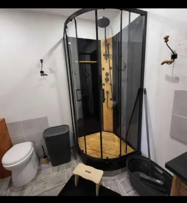 Salle de bains dans l'établissement Appartement rdc maison Ed Den