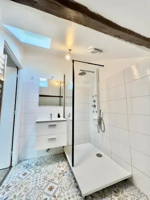 Salle de bains dans l'établissement Studio 12 charmant Av Garibaldi - DABNB