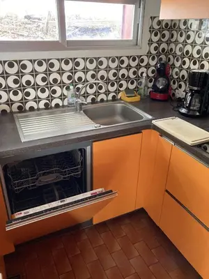 Cuisine ou kitchenette dans l'établissement Chalet les Digitales - Rocher du cerf