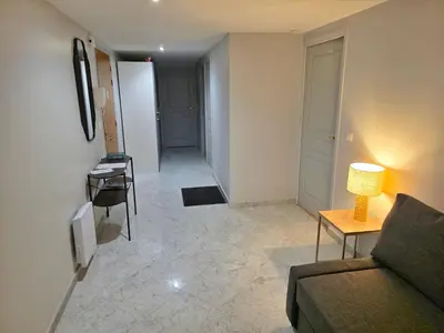 Coin salon dans l'établissement Solovergne - Charme et confort en Auvergne