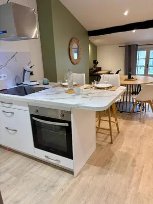 Cuisine ou kitchenette dans l'établissement Le coeur de Limoges Hyper centre et rénové