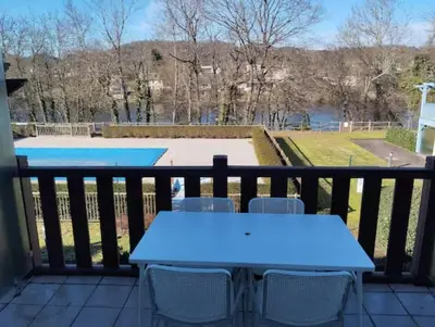 Balcon ou terrasse dans l'établissement Appartement vue riviere