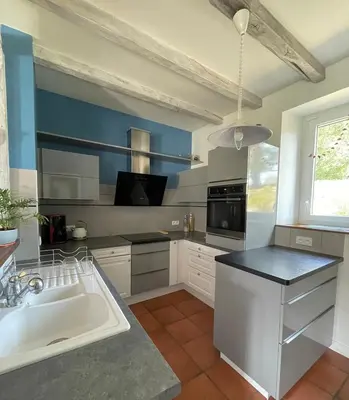 Cuisine ou kitchenette dans l'établissement Evasion à la campagne