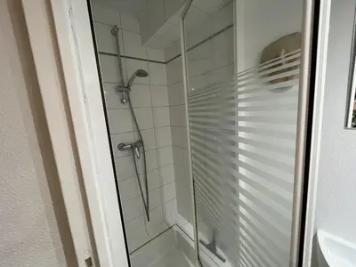 Salle de bains dans l'établissement Chaleureux appartement Altitude 1500