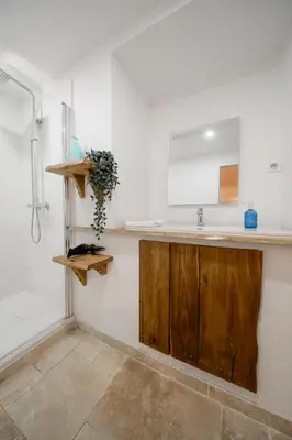 Salle de bains dans l'établissement Villa Chadourne - Liberation