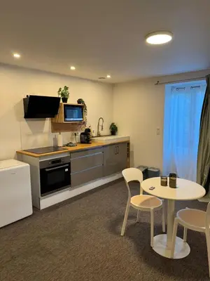 Cuisine ou kitchenette dans l'établissement Villa Chadourne - Liberation