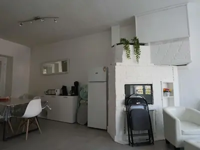 Cuisine ou kitchenette dans l'établissement Grande maison jusqu'à 8 personnes à La Bourboule - FR-1-858-6