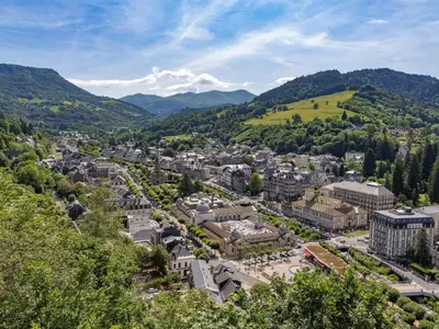 Vue générale sur la montagne ou vue sur la montagne depuis l'appartement