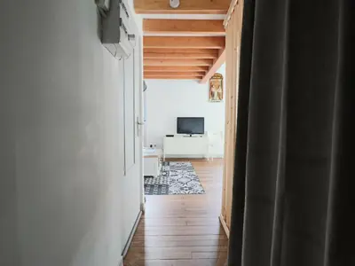 Télévision ou salle de divertissement dans l'établissement Appartement Loft en Centre-Ville, 4 Pers., Parking Privé - FR-1-858-17