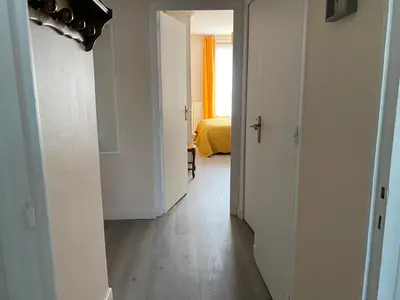 Plan de l'établissement Appartement cosy au centre de La Bourboule, accueille 4 personnes - FR-1-858-27