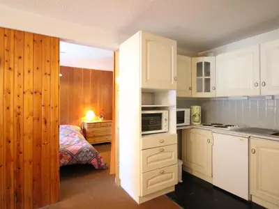 Cuisine ou kitchenette dans l'établissement Appartement F2 au pied des pistes, 6 couchages, Mont-Dore - FR-1-415-175
