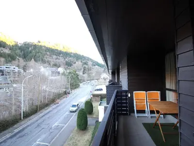Balcon ou terrasse dans l'établissement Bel appartement 90m² avec WIFI et parking, près du centre - FR-1-415-180