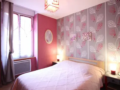 Un ou plusieurs lits dans un hébergement de l'établissement Appartement F3 WiFi au Mont-Dore, proche centre et thermes - FR-1-415-183