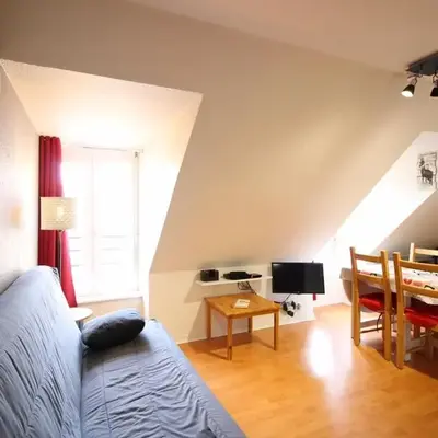 Appartement F1 bis au centre avec WIFI