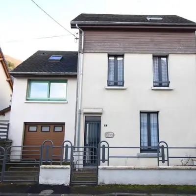 Charmante maison au Mont-Dore avec garage