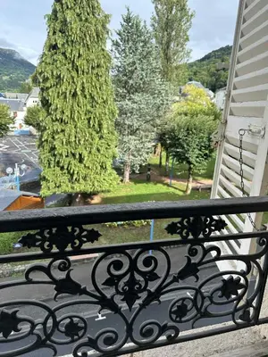 Vue générale sur la montagne ou vue sur la montagne depuis l'appartement