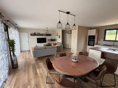 Cuisine ou kitchenette dans l'établissement Maison de campagne en Périgord