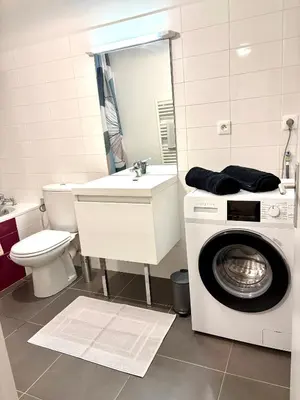 Salle de bains dans l'établissement Le Saint Michel-Duplex-Hyper centre