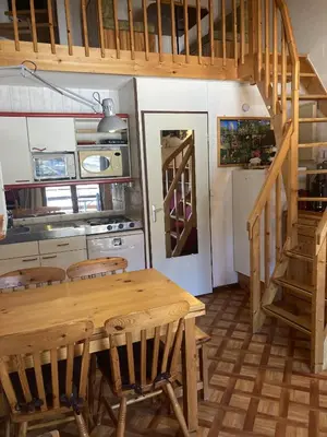 Cuisine ou kitchenette dans l'établissement Duplex 3 chambres Griou centre station