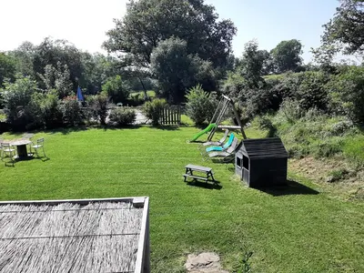 Jardin de l'établissement Gite La chaumière