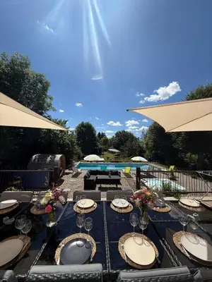 Plan de l'établissement Gîte des Glycines 2 à 14 personnes, piscine, jacuzzi, sauna