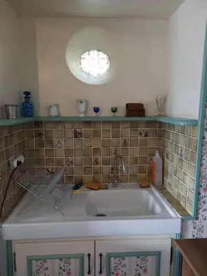 Salle de bains dans l'établissement grand studio douillet et lumineux vue sur la vallée