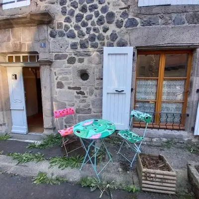 grand studio douillet et lumineux vue sur la vallée