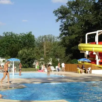 ZEcamping 4 parc aquatique restaurant et parcours de pêche au fouet