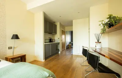 Cuisine ou kitchenette dans l'établissement La Villa Fleury - La Nacre