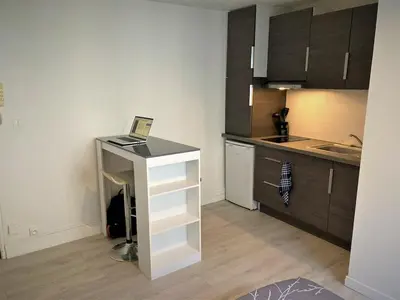 Cuisine ou kitchenette dans l'établissement Studio dans l'hypercentre de Limoges
