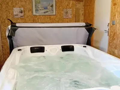 Plan de l'établissement Maison cosy pour couple avec spa privé en Périgord - FR-1-616-507