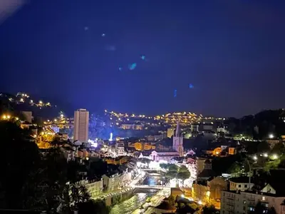 Vue générale sur Tulle ou vue de la ville depuis l'appartement