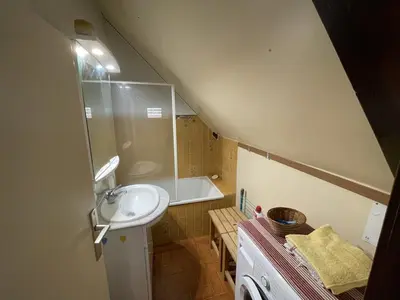 Plan de l'établissement Studio atypique au centre du Lioran pour 4 personnes, confort et charme - FR-1-787-138
