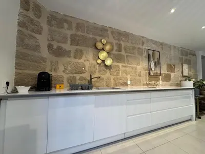 Plan de l'établissement Le Kandinsky, moderne et spacieux
