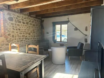 Coin salon dans l'établissement Maison typique Auvergne
