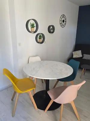 Coin salon dans l'établissement Appartement lumineux RDC, 4 personnes, T2 avec petit balcon