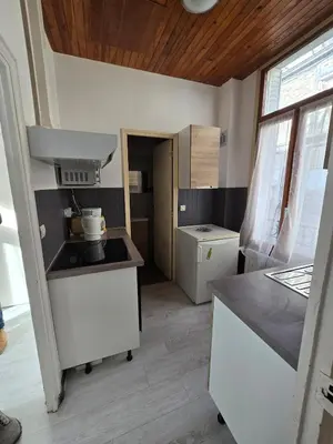 Cuisine ou kitchenette dans l'établissement Appartement lumineux RDC, 4 personnes, T2 avec petit balcon
