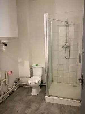 Salle de bains dans l'établissement Appartement triple dans le centre