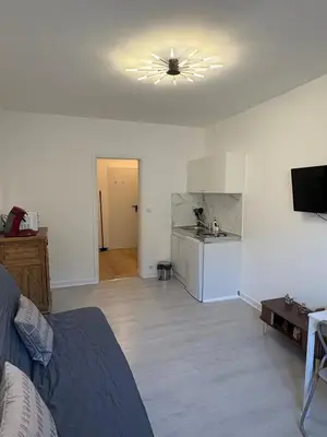Cuisine ou kitchenette dans l'établissement Appartement du Souvenir BIS Confort et Centre ville