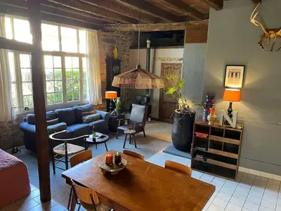 Coin salon dans l'établissement Domaine Voilà