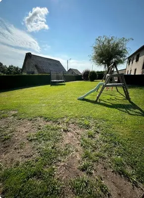 Jardin de l'établissement Gîte à la campagne Le Pissenlit