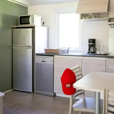 Mobile-home avec 2 chambres 4 personnes