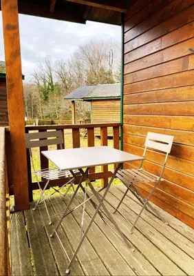 Balcon ou terrasse dans l'établissement Camping Le Vert-Bois - Corrèze