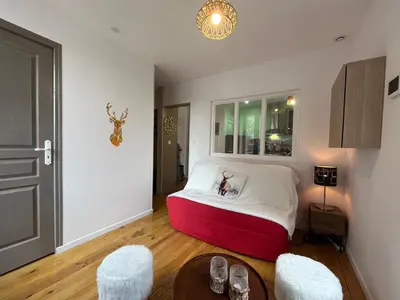 Un ou plusieurs lits dans un hébergement de l'établissement Appartement refait à neuf La Bourboule