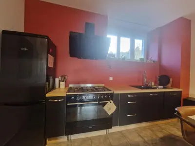 Cuisine ou kitchenette dans l'établissement Terrasse de l'Aube #Lac#Terrasse#Calme